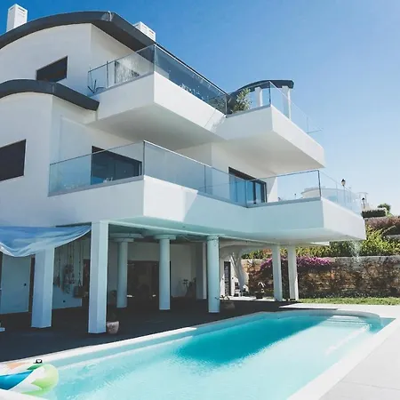 Casa Tropical